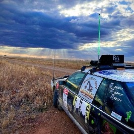 Car M1B - Men In Black